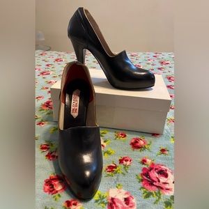 GUILLAUME HINFRAY Black Leather Hidden Platform Pumps vintage EU 40 1/2